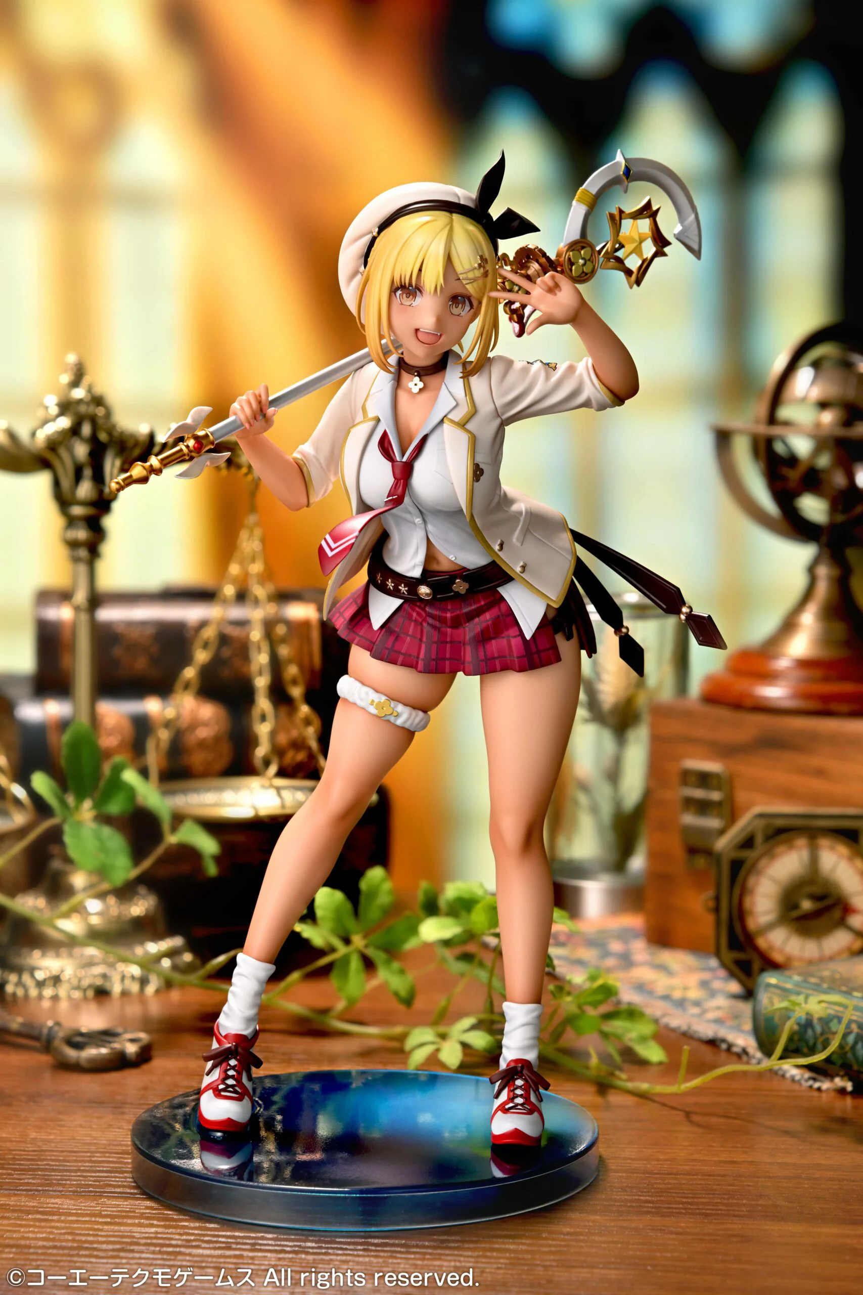 Atelier Resleriana Forgotten Alchemy and the Polar Night Liberator Ryza (Resleriana Academy Ver.) 1/7 Scale Figure - Image 11