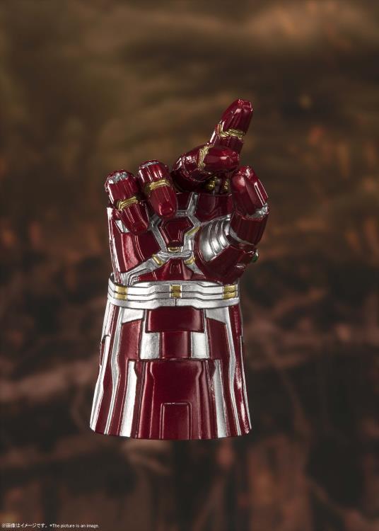 Avengers: Endgame S.H.Figuarts Iron Spider (Final Battle Edition) - Image 8