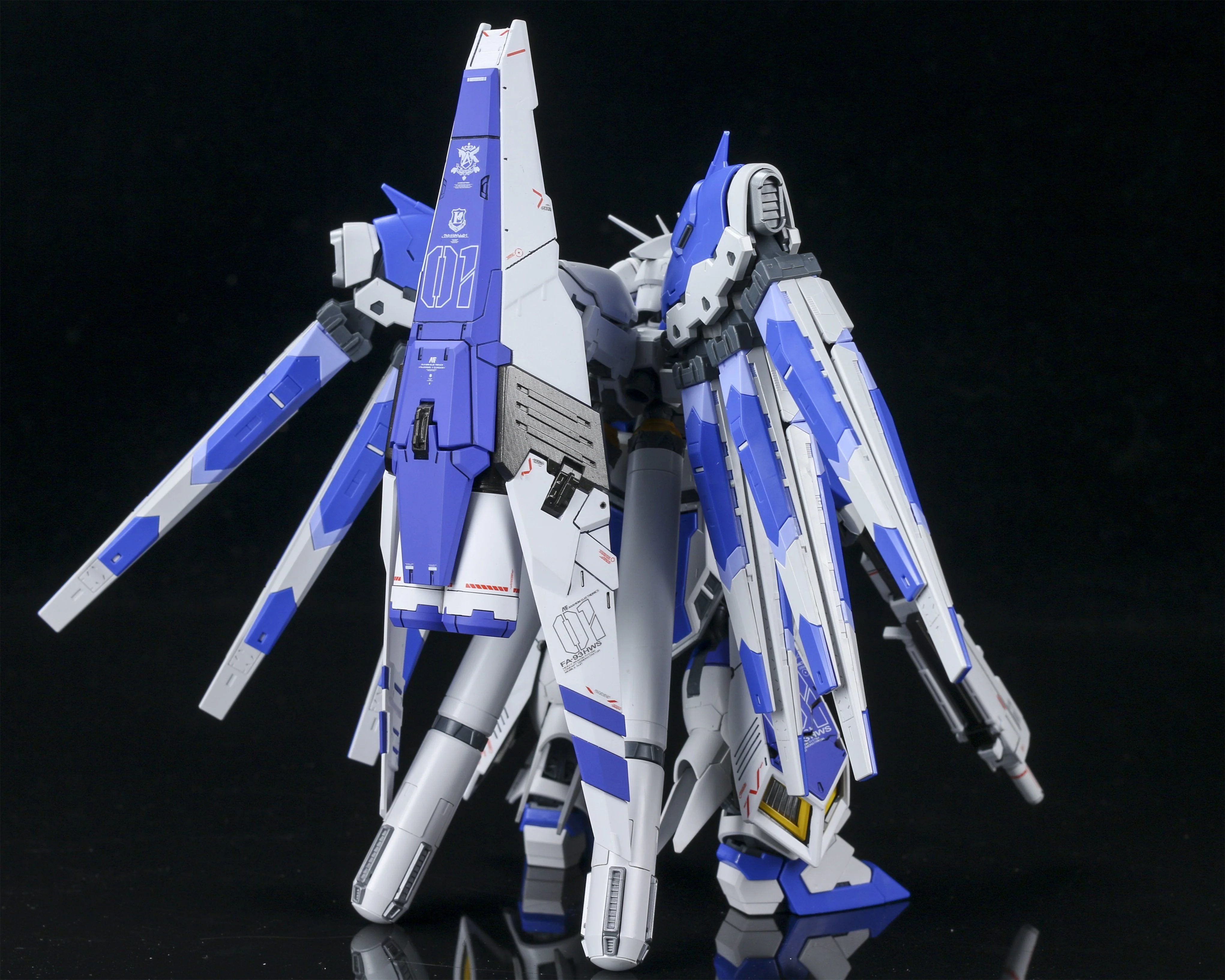 Effect Wings EWRG018C HWS Expansion Set and Tactical Armor Transporter for RG RX-93V2 Hi-Nu - Image 12