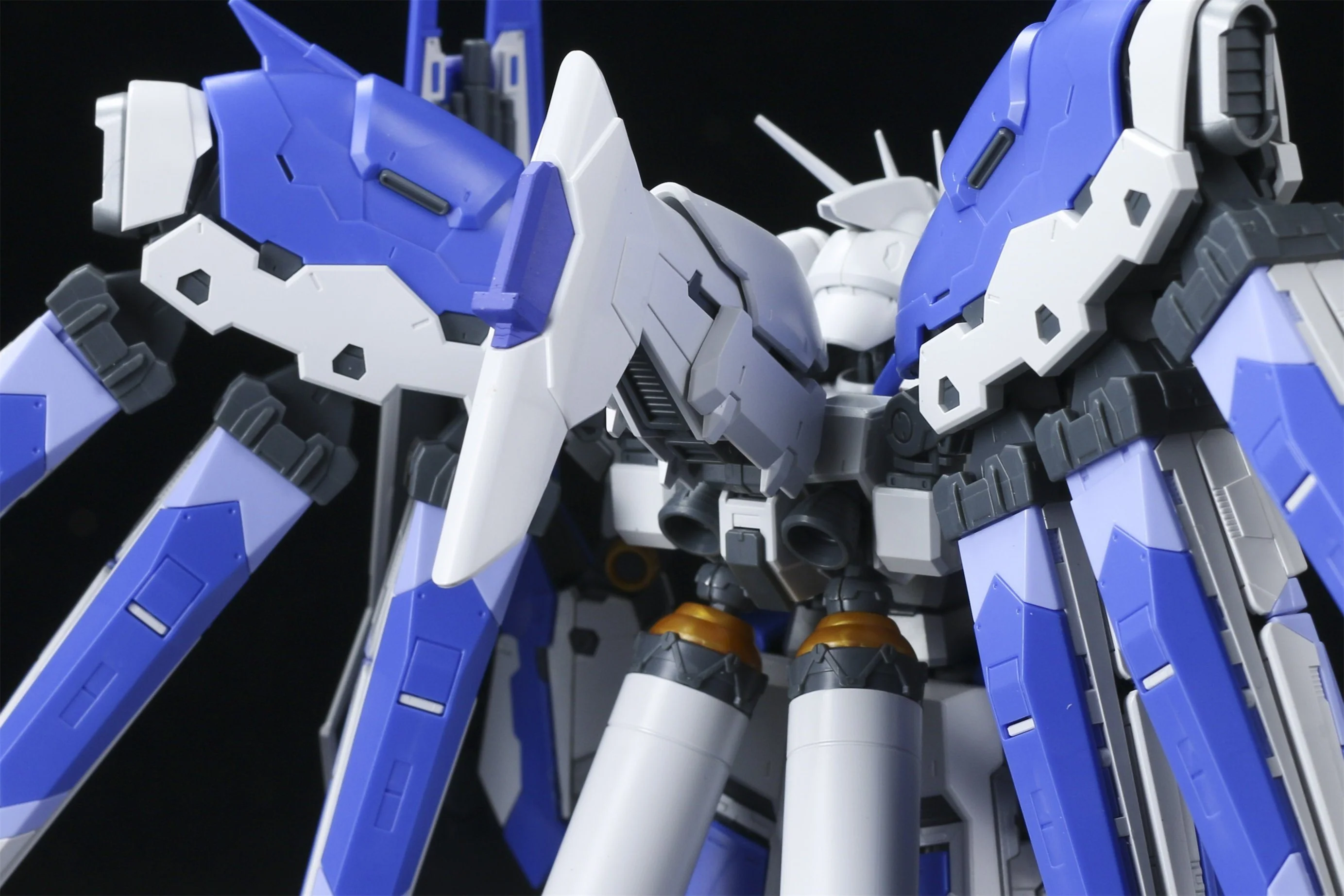 Effect Wings EWRG018C HWS Expansion Set and Tactical Armor Transporter for RG RX-93V2 Hi-Nu - Image 15