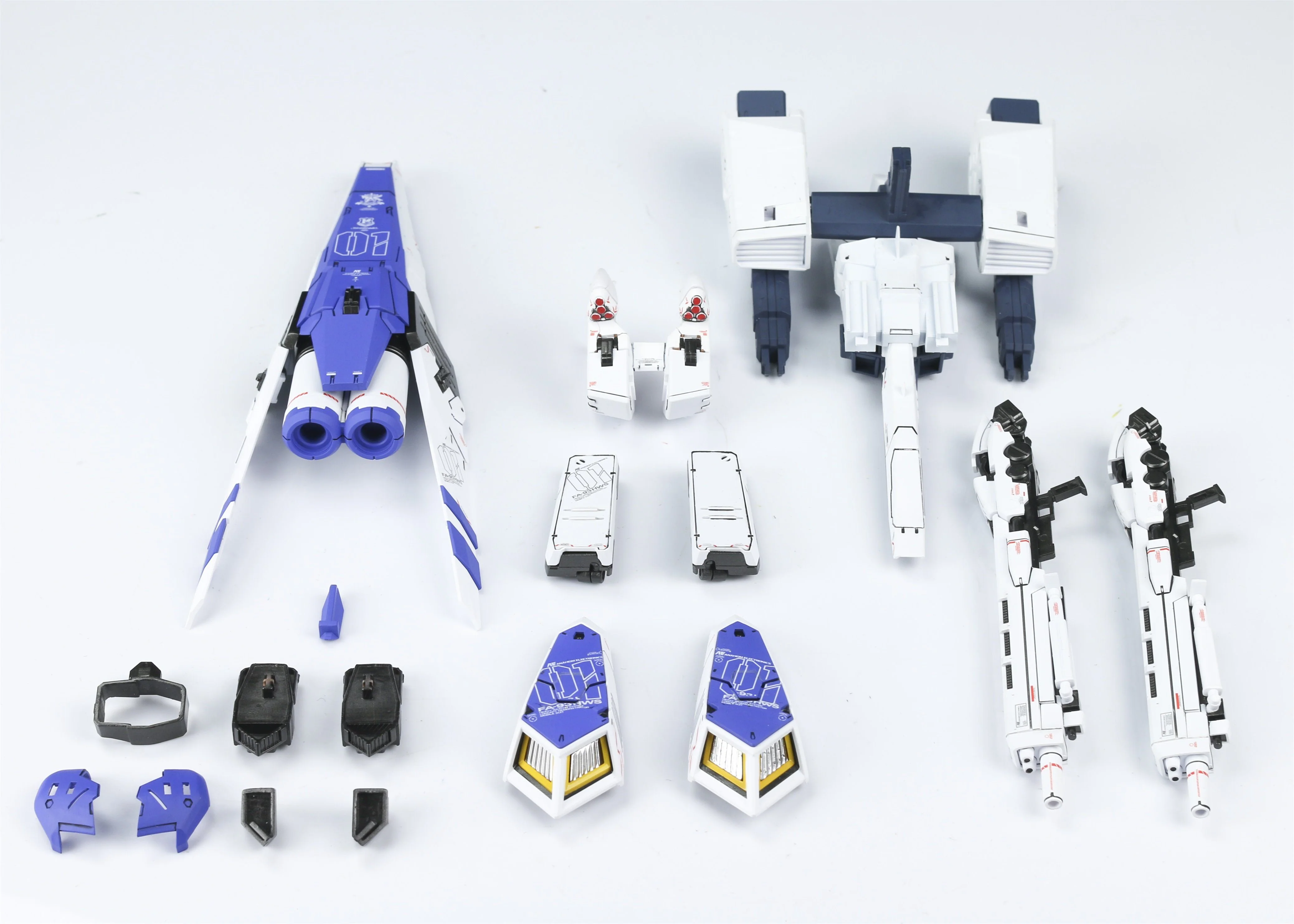 Effect Wings EWRG018C HWS Expansion Set and Tactical Armor Transporter for RG RX-93V2 Hi-Nu - Image 2