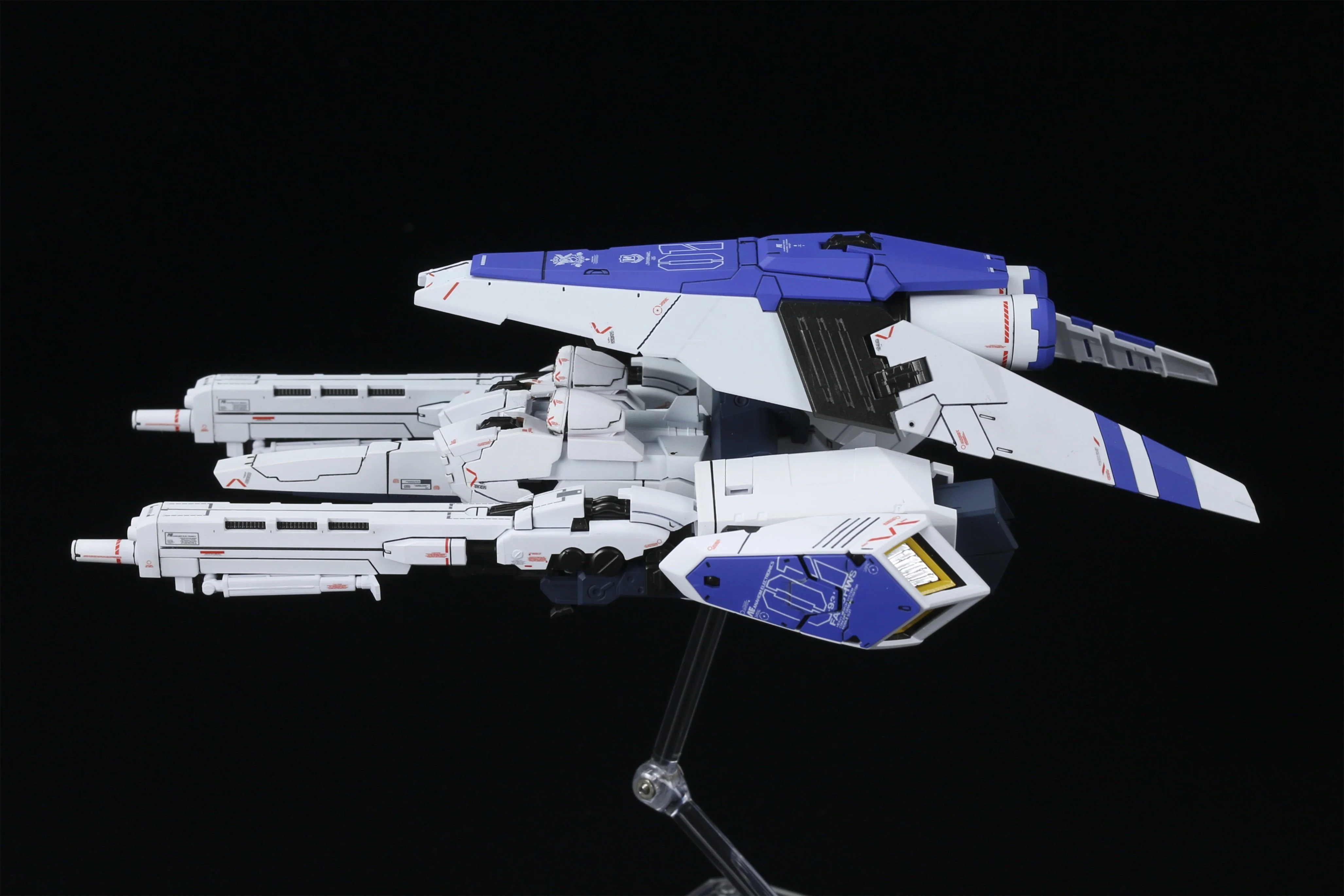 Effect Wings EWRG018C HWS Expansion Set and Tactical Armor Transporter for RG RX-93V2 Hi-Nu - Image 3