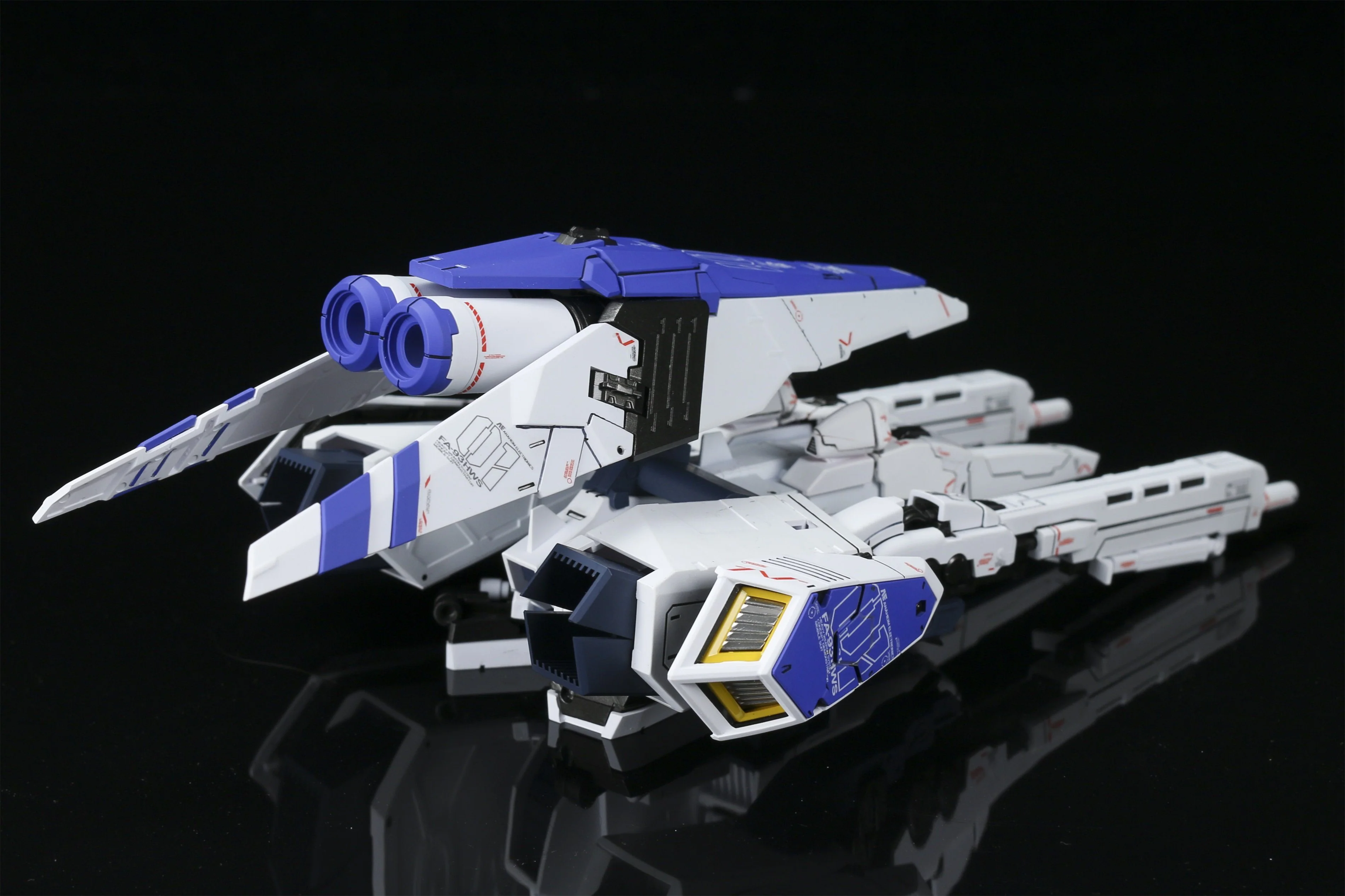 Effect Wings EWRG018C HWS Expansion Set and Tactical Armor Transporter for RG RX-93V2 Hi-Nu - Image 8