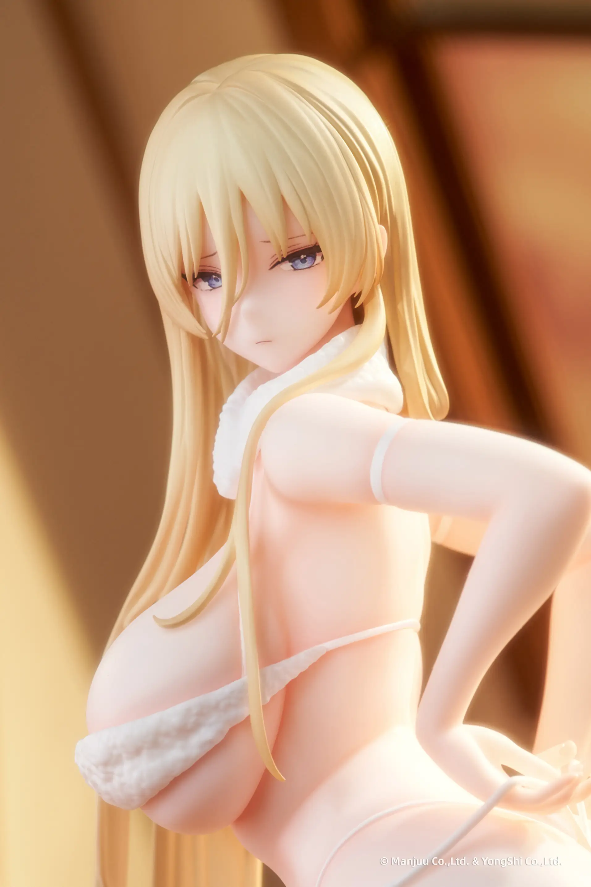 Azur Lane Bismarck (Unpacked Surprise Ver.) 1/7 Scale Figure - Image 8