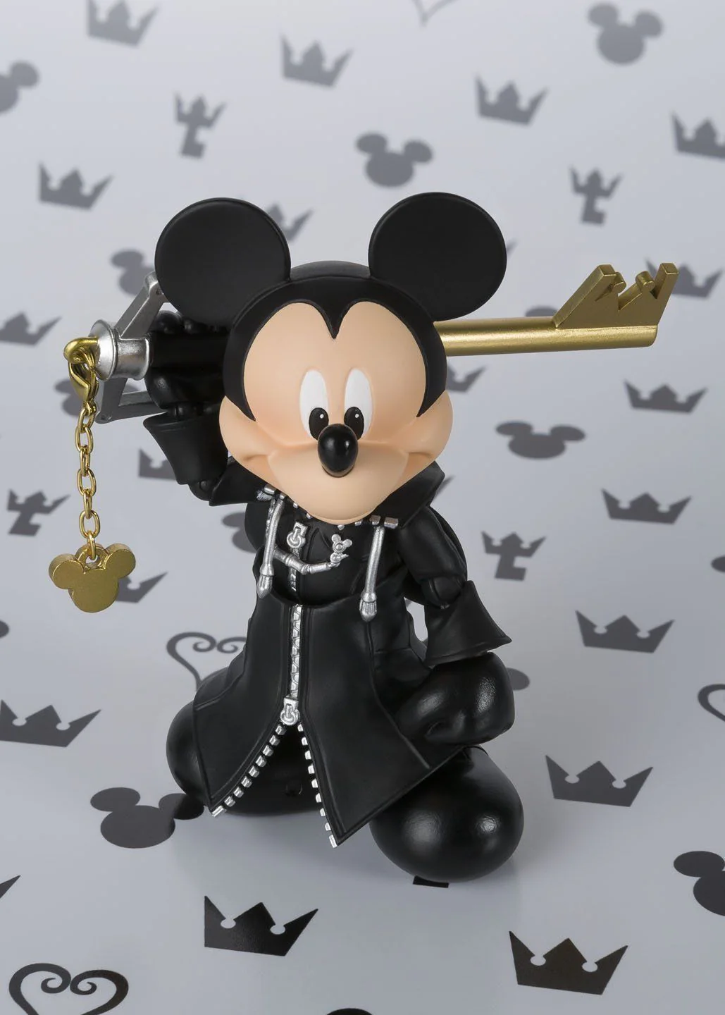 Bandai Tamashii Nations S.H.Figuarts King Mickey Kingdom Hearts II Action Figure - Image 10