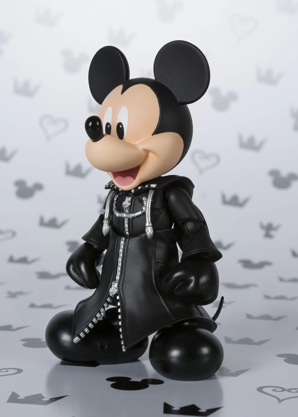 Bandai Tamashii Nations S.H.Figuarts King Mickey Kingdom Hearts II Action Figure - Image 3
