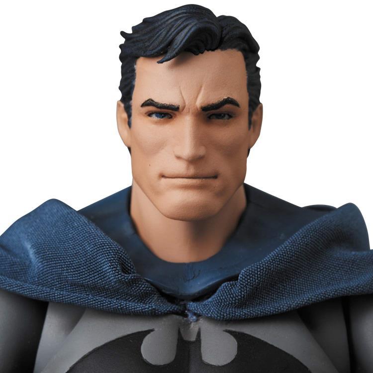 Batman Hush MAFEX No.105 Batman Action Figure - Image 12