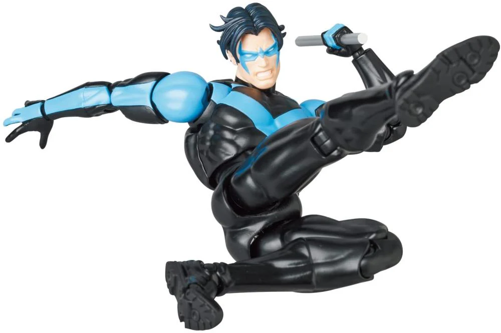 Batman: Hush MAFEX No.175 Nightwing - Image 7