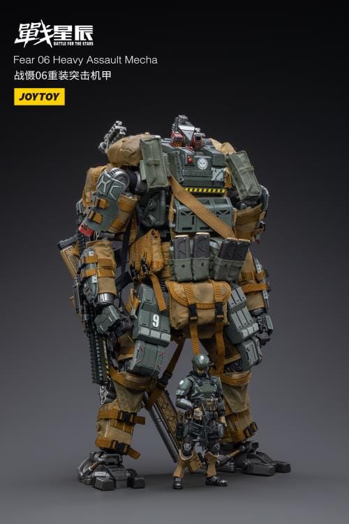 Battle for the Stars FEAR VI (Heavy Assault) With Pilot 1/18 Scale Figure Set - Image 2