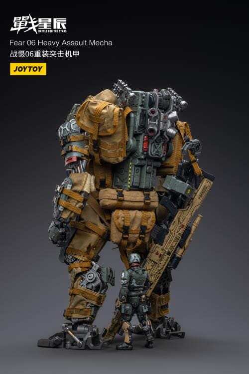 Battle for the Stars FEAR VI (Heavy Assault) With Pilot 1/18 Scale Figure Set - Image 4