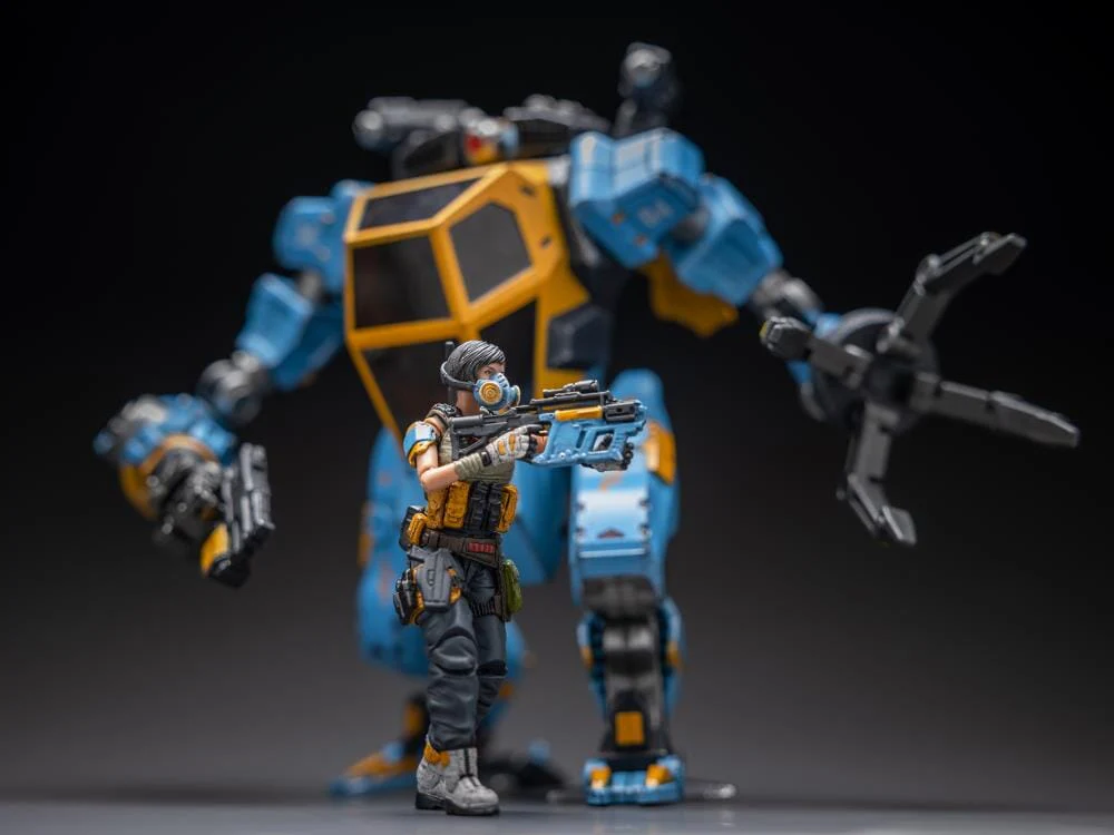 Battle for the Stars North 04 Armed Attack Mecha 1/18 Scale Figure Set - Image 11