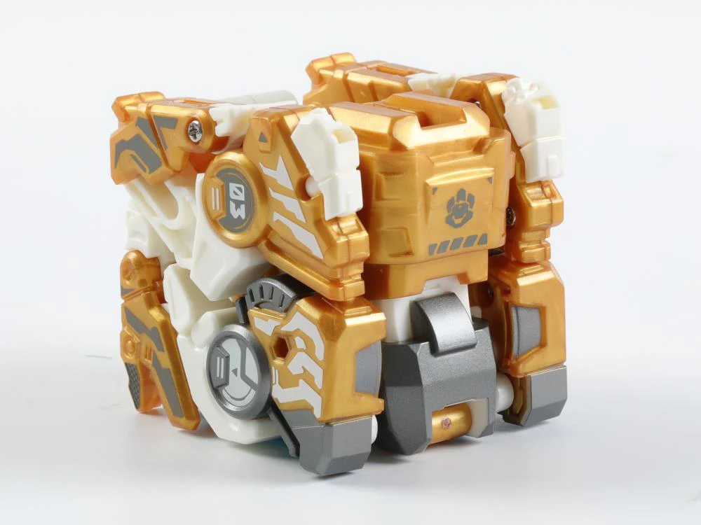 BeastBOX BB-20GS Goldensabre Limited Edition Figure - Image 5
