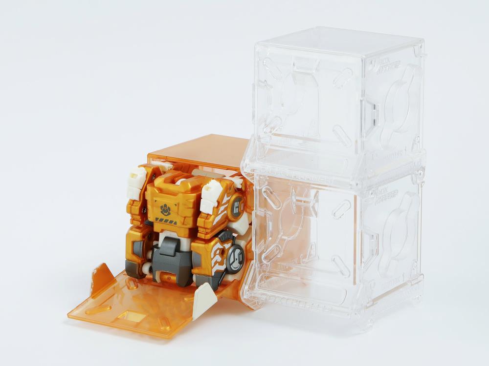 BeastBOX BB-20GS Goldensabre Limited Edition Figure - Image 6