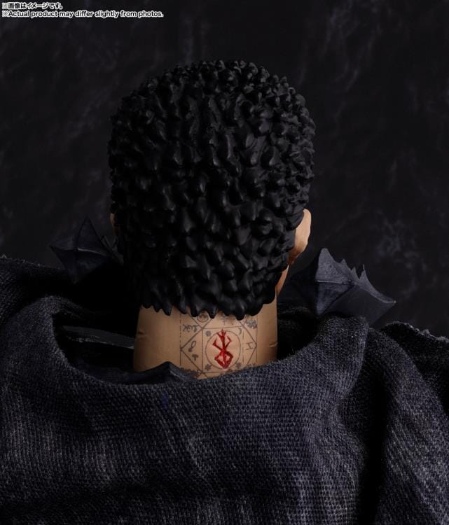 Berserk S.H.Figuarts Guts (Berserker Armor) - Image 9