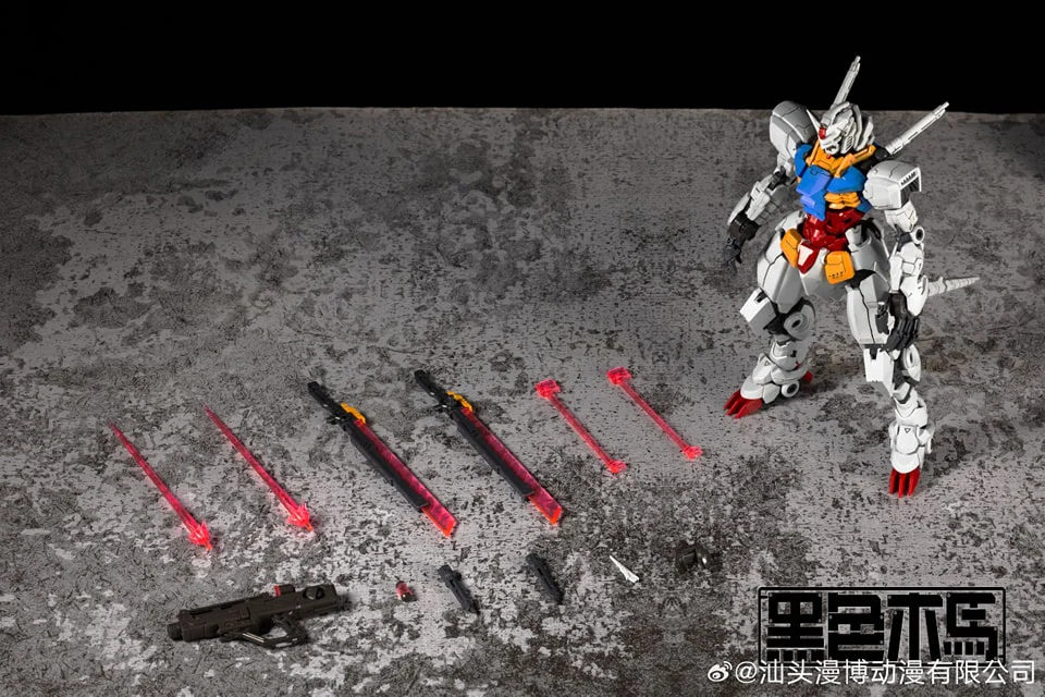 Black Trojan Horse 1/100 Scale Godzilla Gundam Model Kit - Image 3