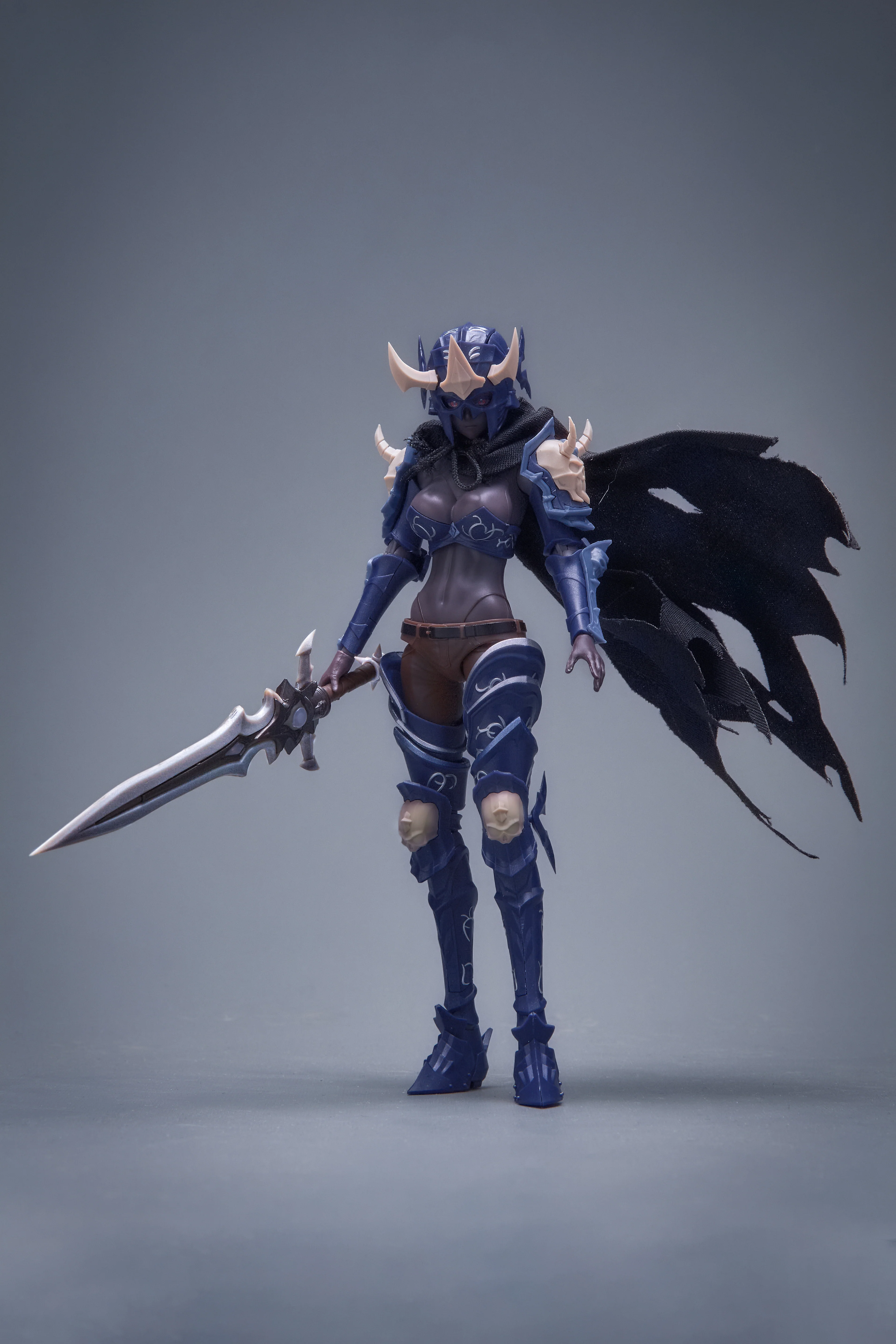 Hell Knight Syl 1/12 Scale Model Kit - Image 4