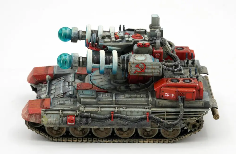 Border Model Soviet Tank Tesla Tank 1/35 Scale Model Kit - Image 7