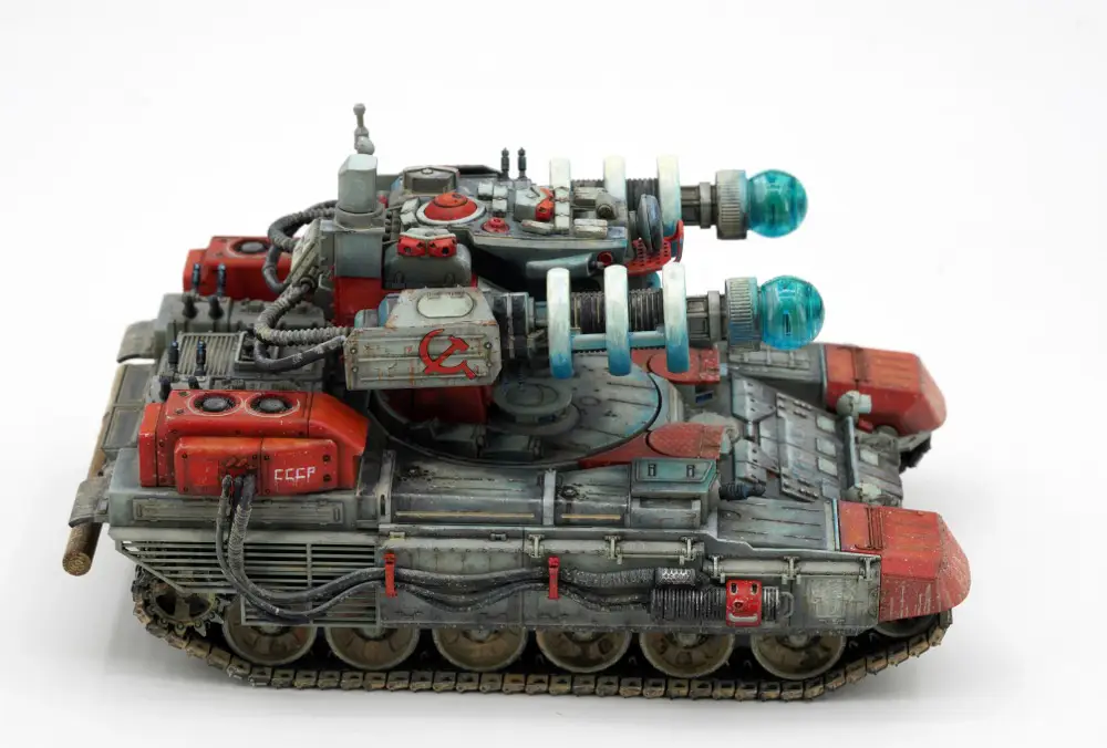 Border Model Soviet Tank Tesla Tank 1/35 Scale Model Kit - Image 8