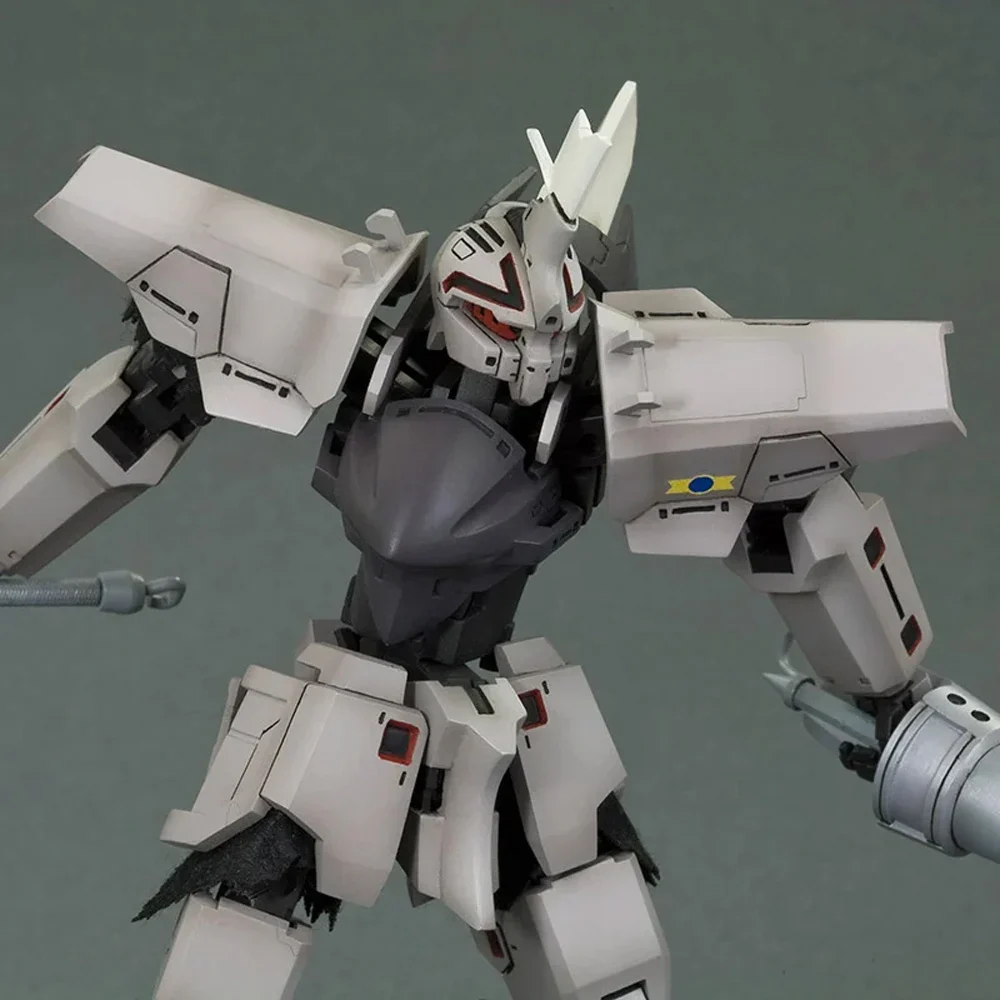 Broken Blade Delphine (Renewal Ver.) 1/60 Scale Model Kit - Image 9