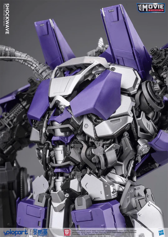 Transformers Bumblebee Shockwave Model Kit - Image 10