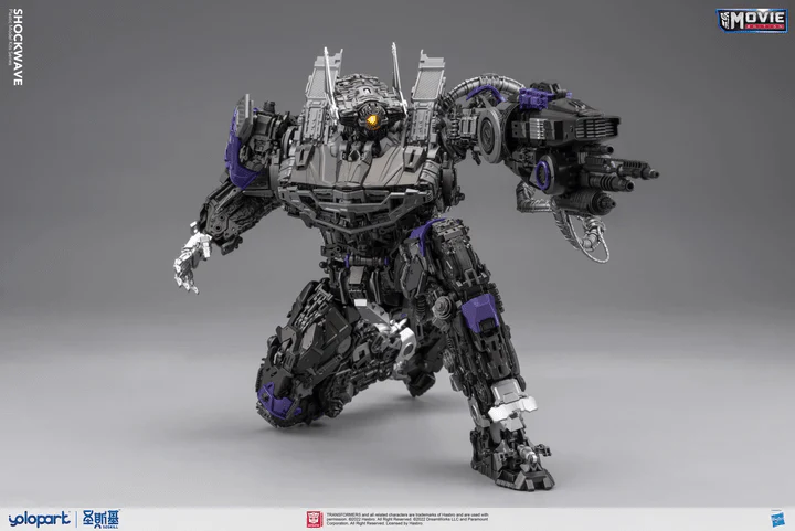 Transformers Bumblebee Shockwave Model Kit - Image 5