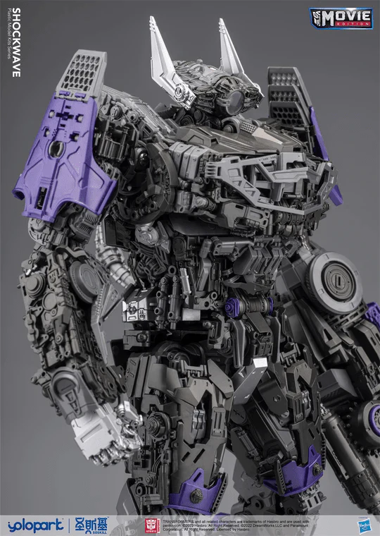 Transformers Bumblebee Shockwave Model Kit - Image 7