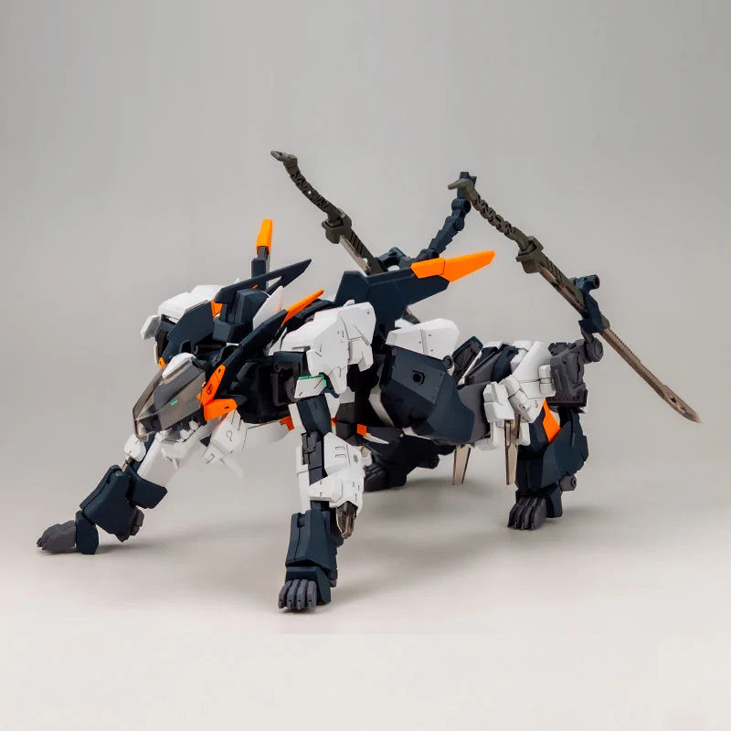 Code Beast Series Hundred Edge Arma Ver 1/100 Scale Model Kit - Image 12