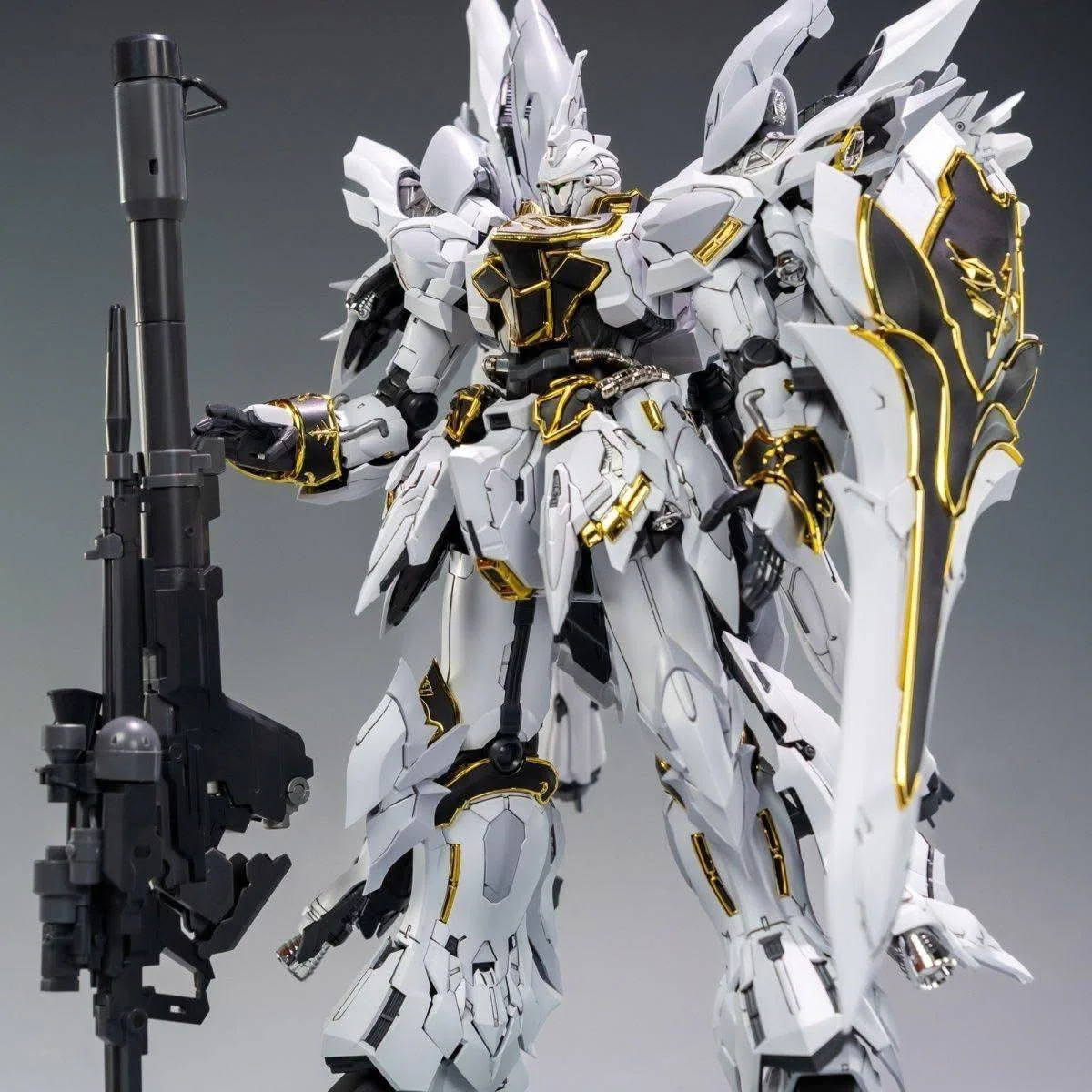 Comet Technology 1/100 scale White Version Model Kit - Image 4