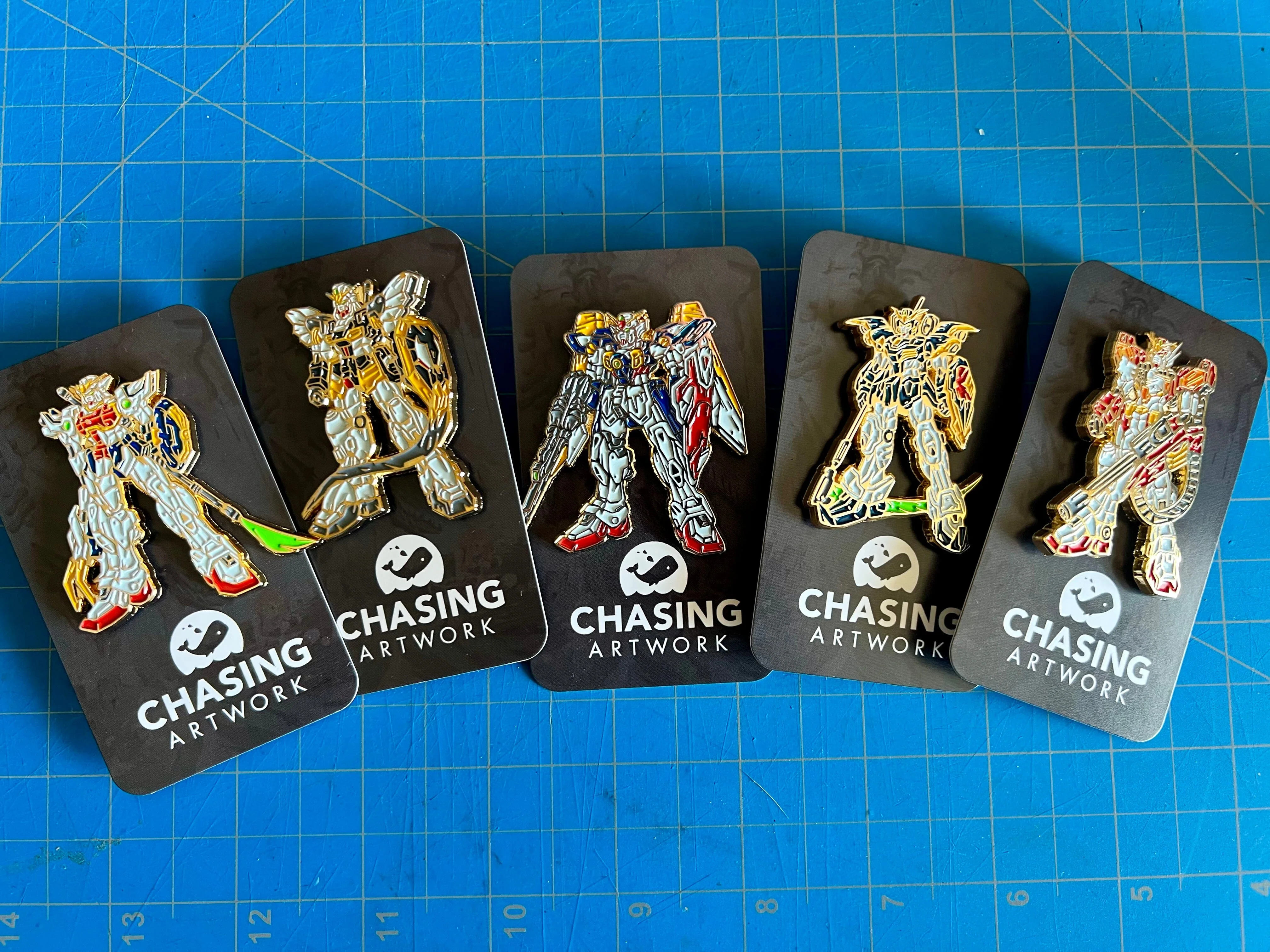 Limited Chasing Artwork Gundam Sandrock Enamel Pin - Image 8