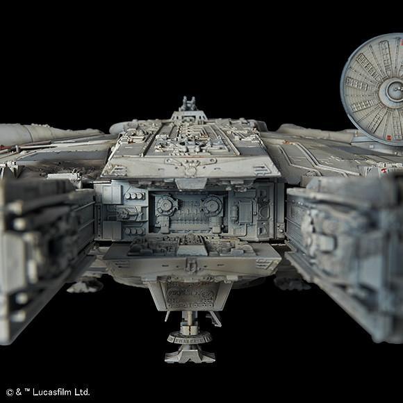 Damaged box BANDAI STAR WARS KIT PG 1/72 MILLENNIUM FALCON - Image 11