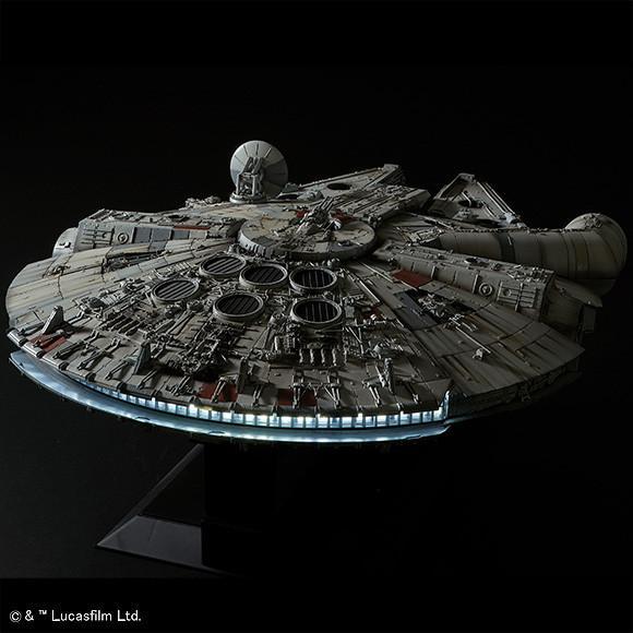 Damaged box BANDAI STAR WARS KIT PG 1/72 MILLENNIUM FALCON - Image 21
