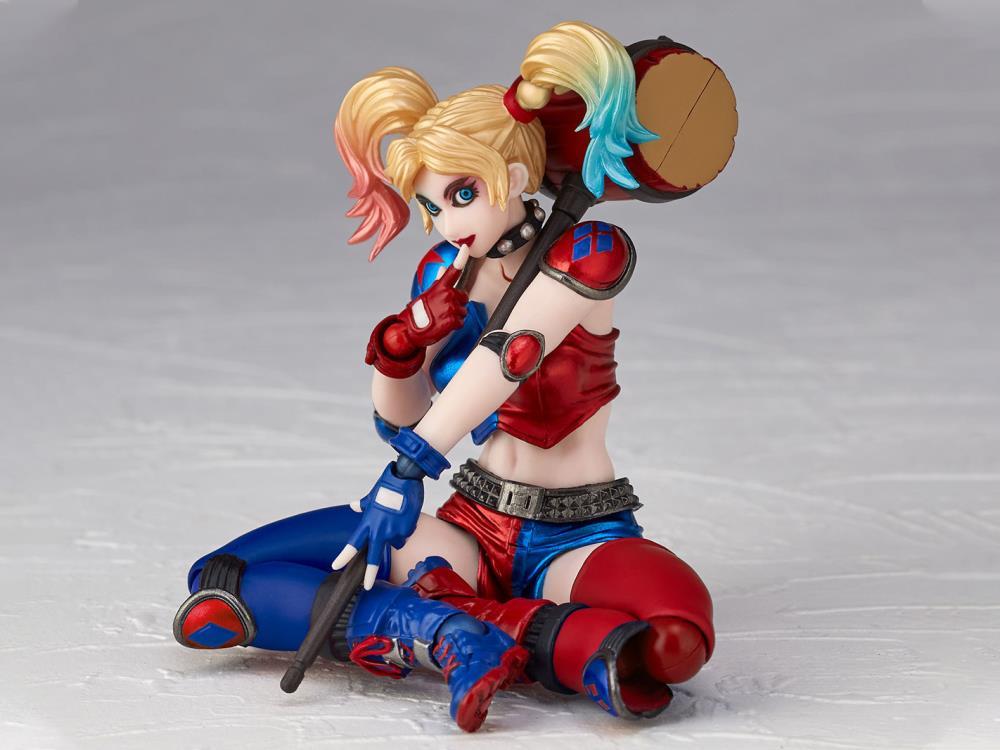 DC Comics Amazing Yamaguchi Revoltech No.015EX Harley Quinn (New Color Ver.) - Image 5