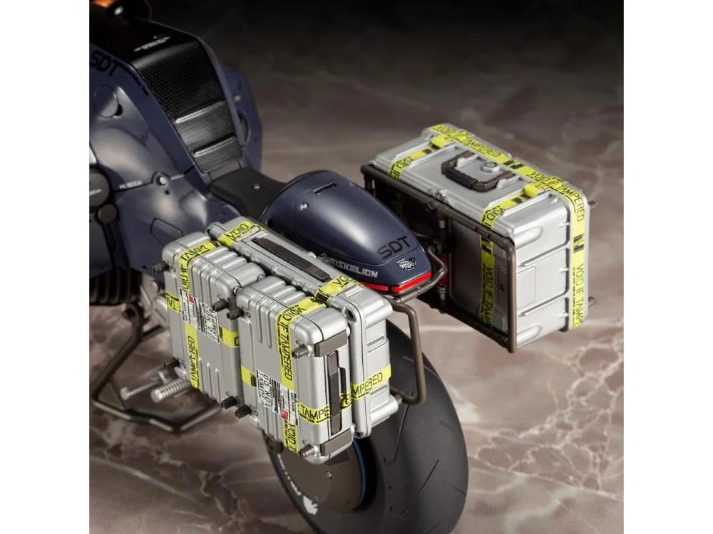 Death Stranding Reverse Trike 1/12 Scale Model Kit - Image 10