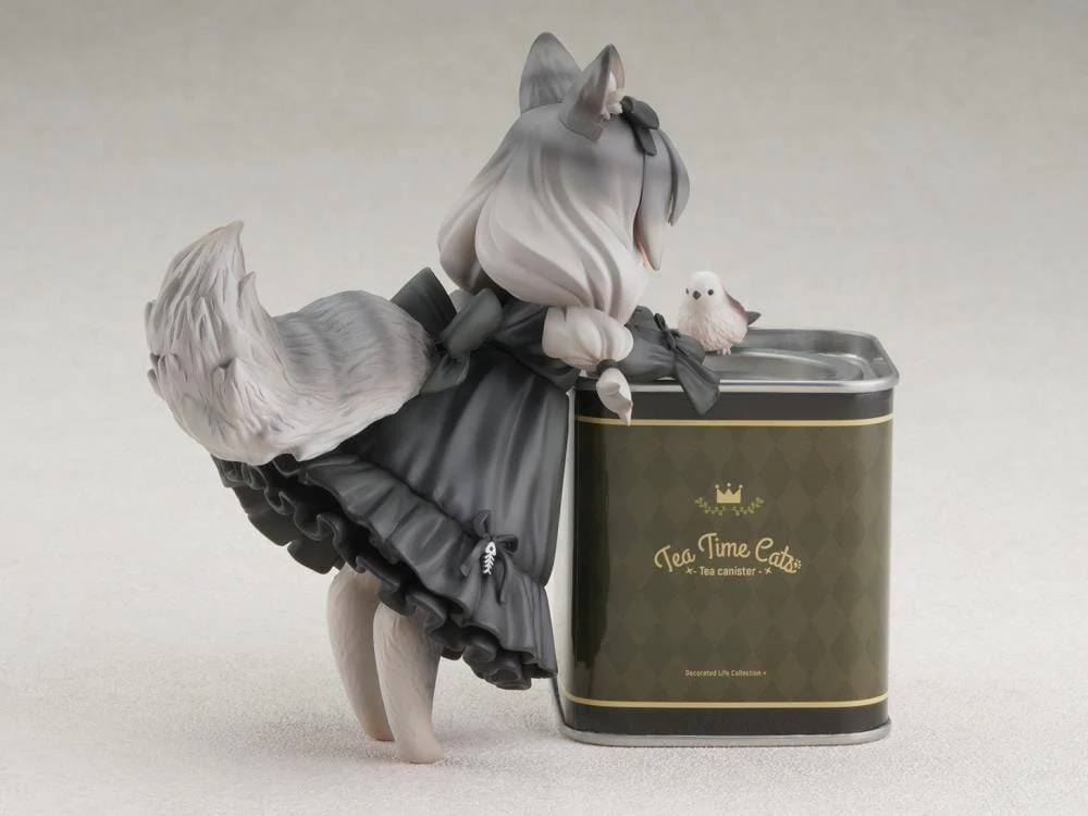 Decorated Life Collection Tea Time Cats Vol. 1 Pastoral Cat Figure & Tea Canister - Image 3