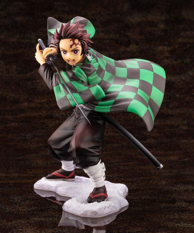 Demon Slayer: Kimetsu no Yaiba ArtFX J Tanjiro Kamado Statue - Image 3