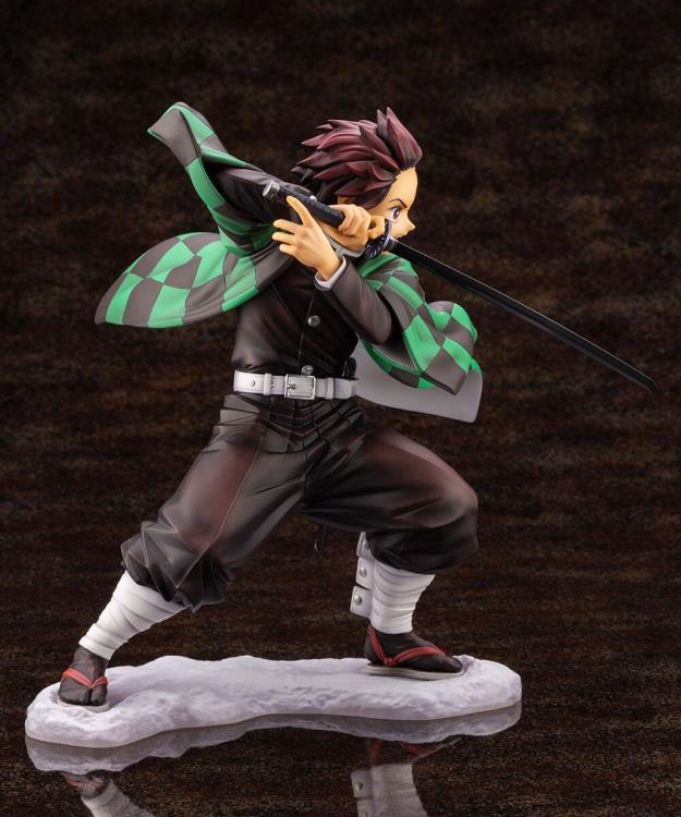Demon Slayer: Kimetsu no Yaiba ArtFX J Tanjiro Kamado Statue - Image 5