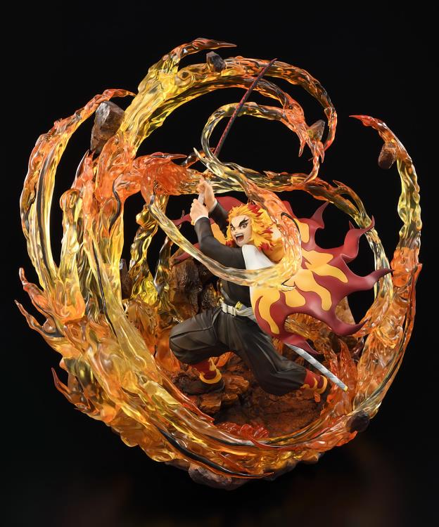 Demon Slayer Kimetsu no Yaiba Kyojuro Rengoku (DX Ver.) 1/8 Scale Figure - Image 2