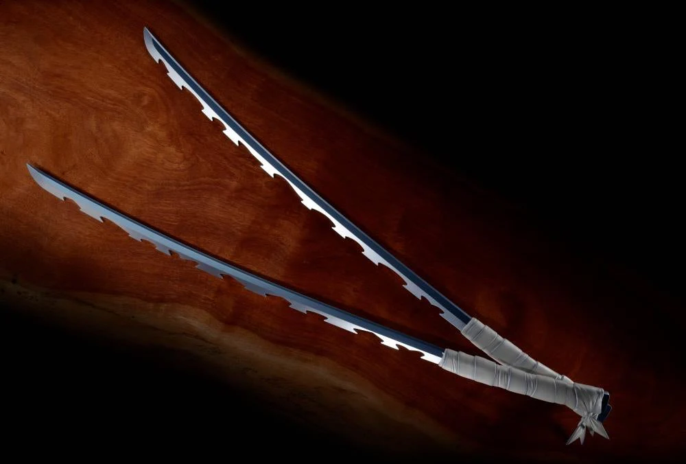 Demon Slayer: Kimetsu no Yaiba Proplica Inosuke Hashibara's Nichirin Swords - Image 2