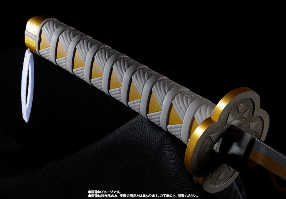 Demon Slayer: Kimetsu no Yaiba Proplica Zenitzu Agatsuma's Nichirin Sword - Image 4