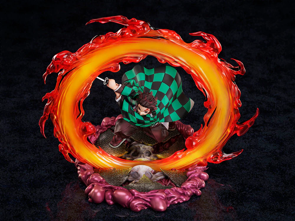 Demon Slayer: Kimetsu no Yaiba Tanjiro Kamado (Hinokami Kagura: Clear Blue Sky) 1/8 Scale Figure - Image 6