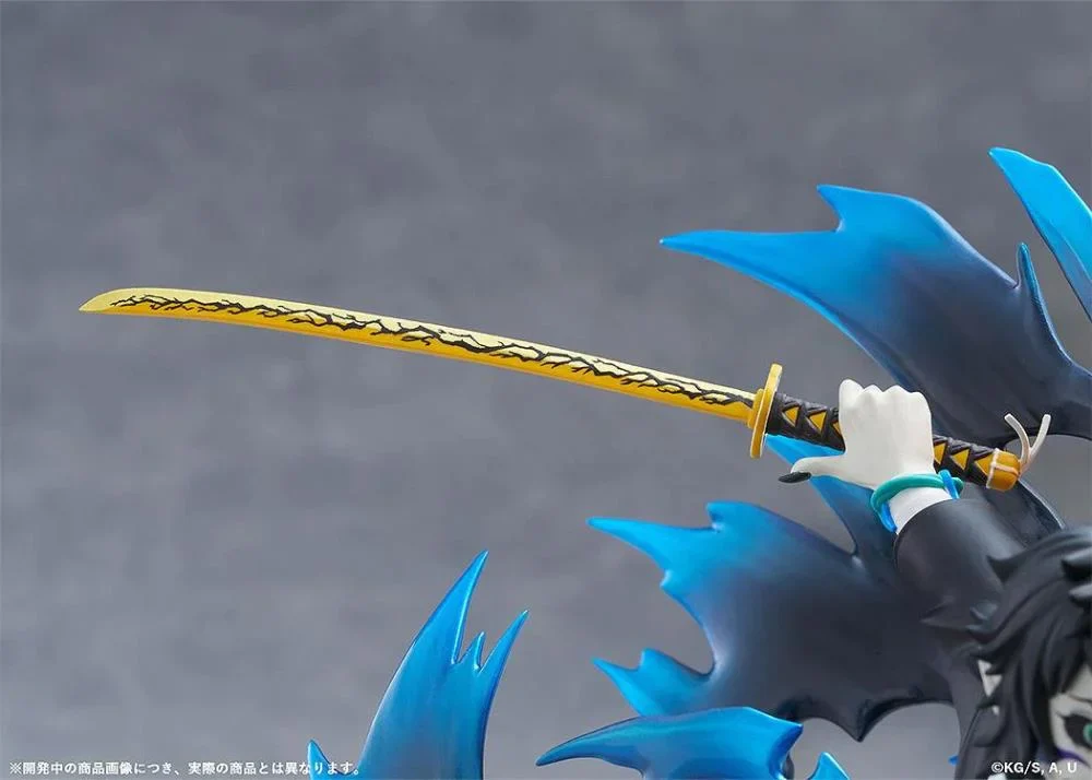 Demon Slayer Kimetsu no Yaiba Zenitsu Agatsuma & Kaigaku Figure - Image 11