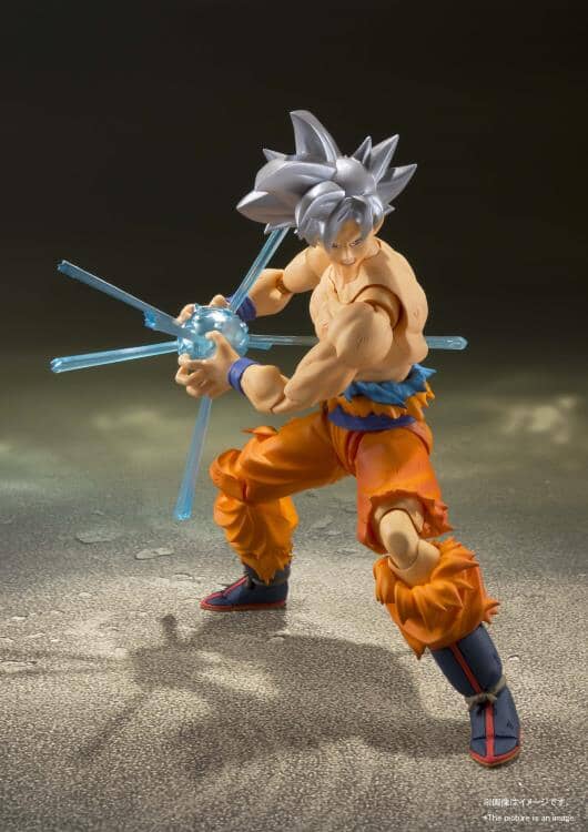 Dragon Ball Super S.H.Figuarts Goku (Ultra Instinct) (Reissue) - Image 3