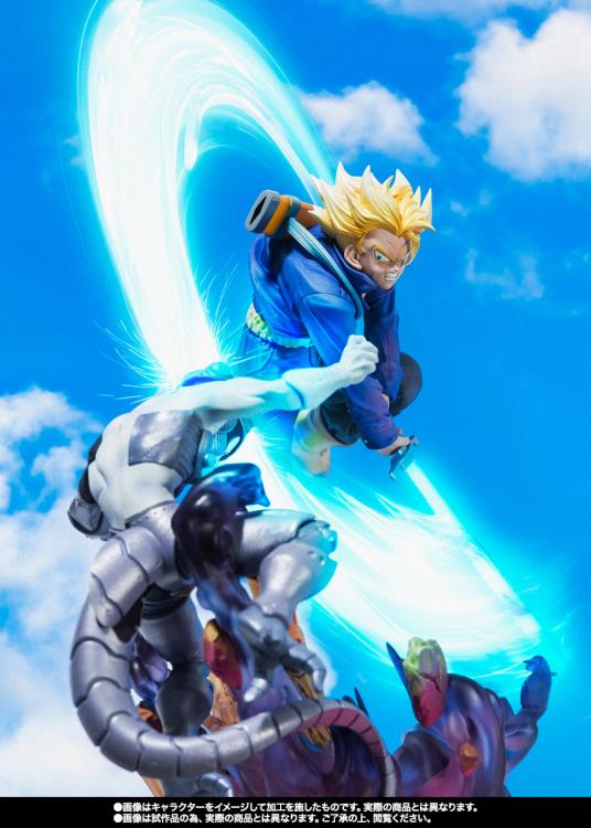 Dragon Ball Z FiguartsZERO Extra Battle Super Saiyan Trunks & Frieza - Image 7
