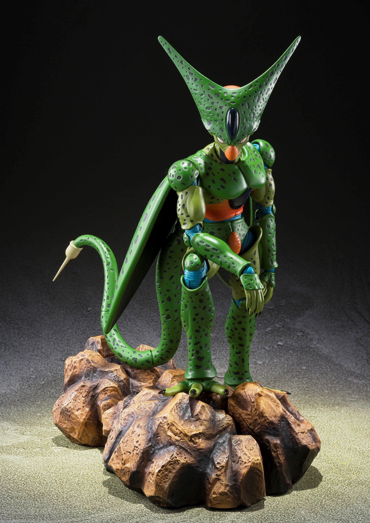 Dragon Ball Z S.H.Figuarts Cell (First Form) - Image 5