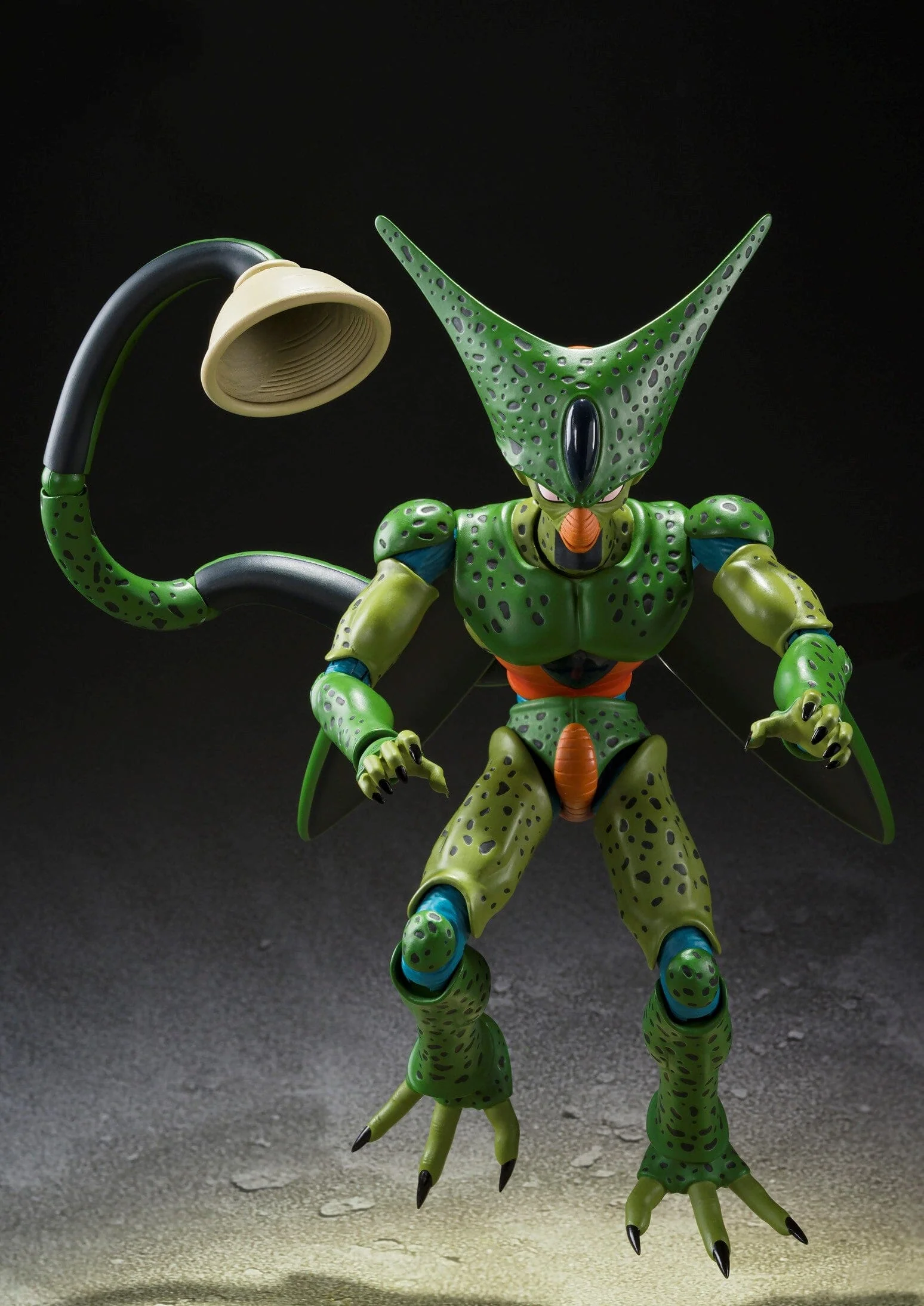 Dragon Ball Z S.H.Figuarts Cell (First Form) - Image 6