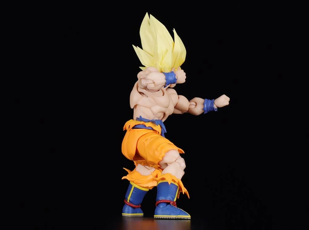 Dragon Ball Z S.H.Figuarts Super Saiyan Goku (Legendary Super Saiyan) Action Figure - Image 14