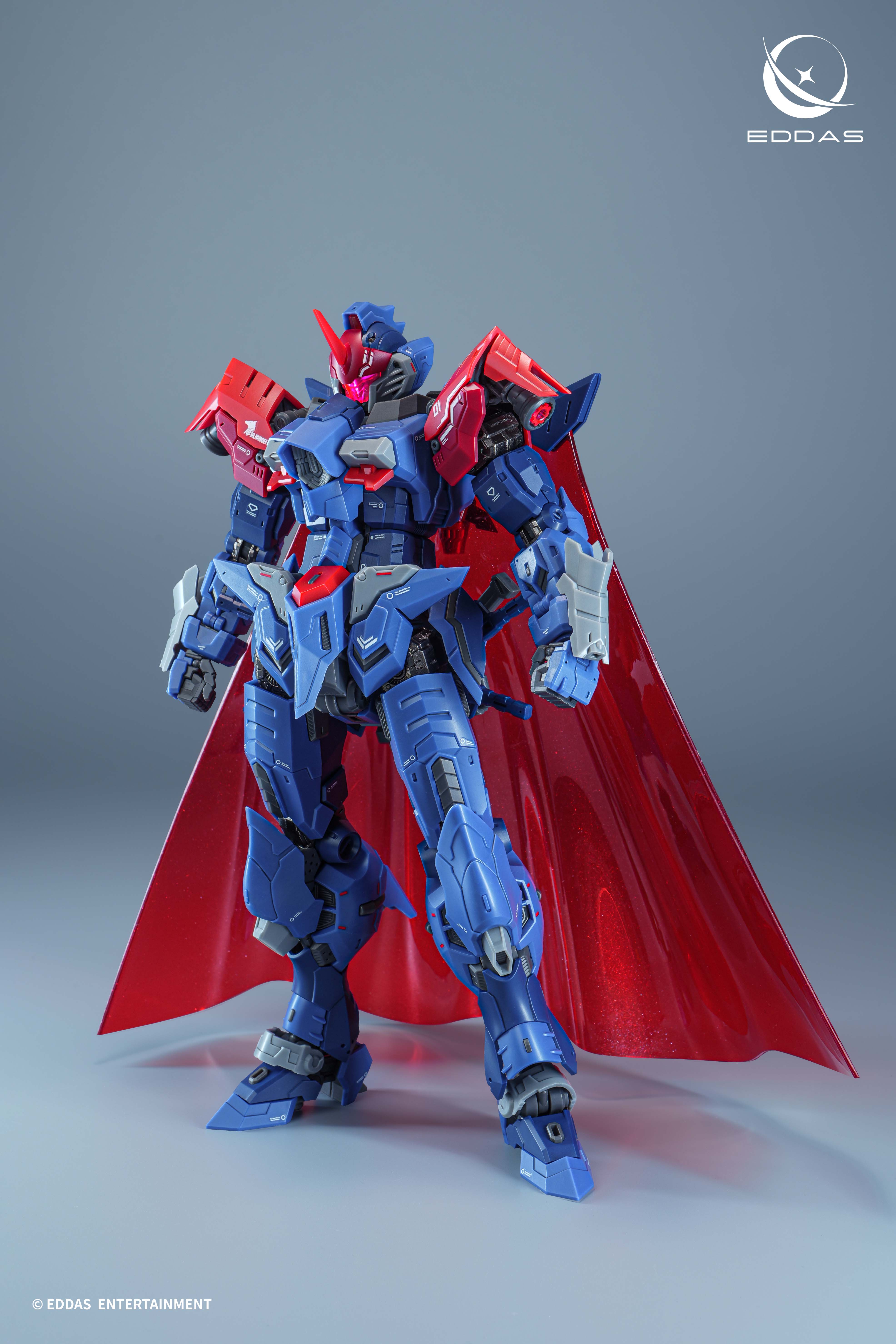 Salamander 1/100 Scale Model Kit - Image 2