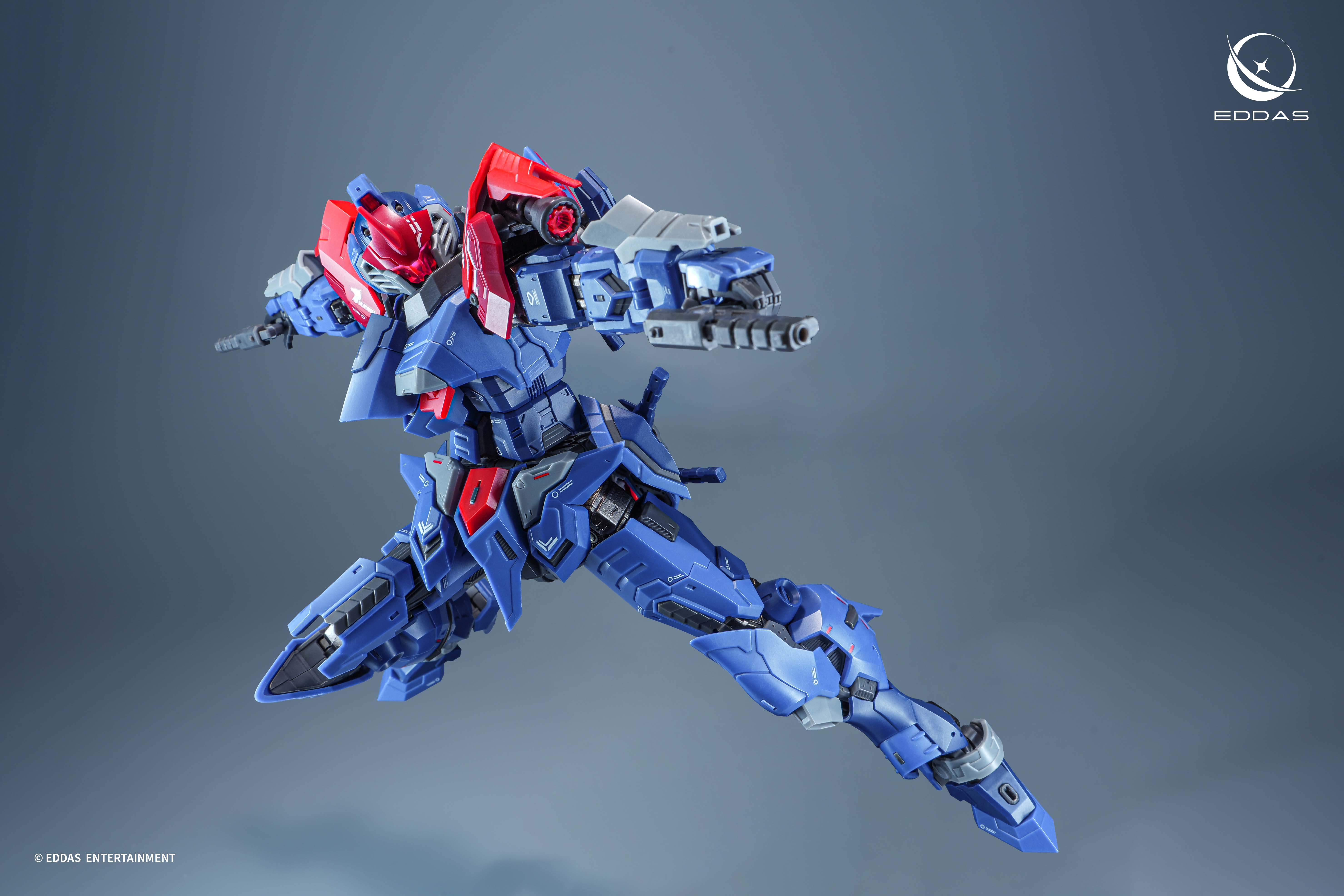 Salamander 1/100 Scale Model Kit - Image 5