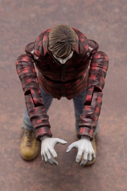 End of Heroes Zombinoid Agony 1/24 Scale Model Kit - Image 4