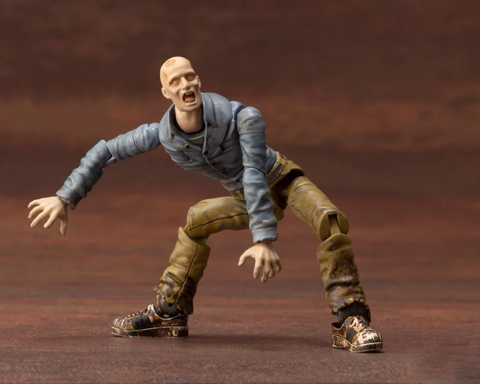 End of Heroes Zombinoid Biter 1/24 Scale Model Kit - Image 5